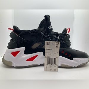 adidas Blaze On Basketball Sneakers  SZ M7.5 - NWT